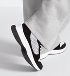 "B25" Sneaker