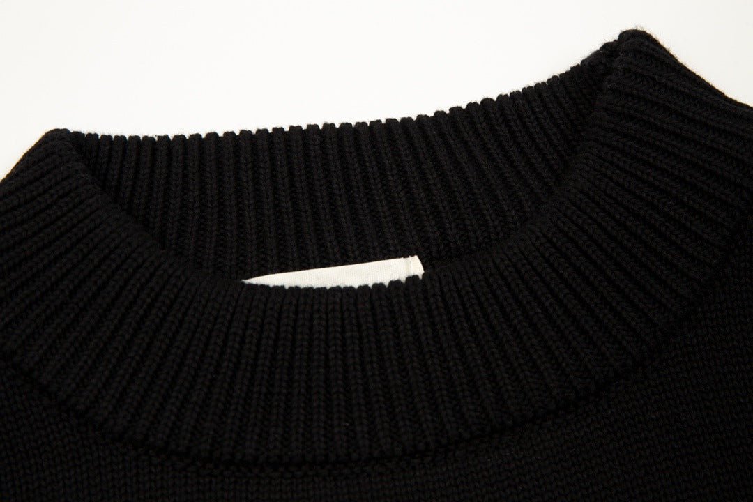 "Heart" - Sweater Black - Elloria